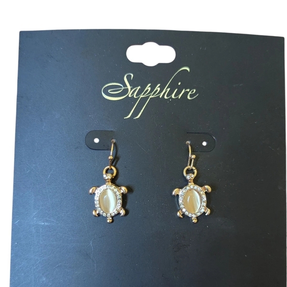 AM1 Sapphire Brand Cracker Barrel Gold Toned Dangle Turtle Earrings - Picture 1 of 3